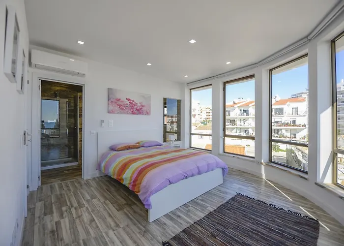Appartement Rooftop Penthouse *